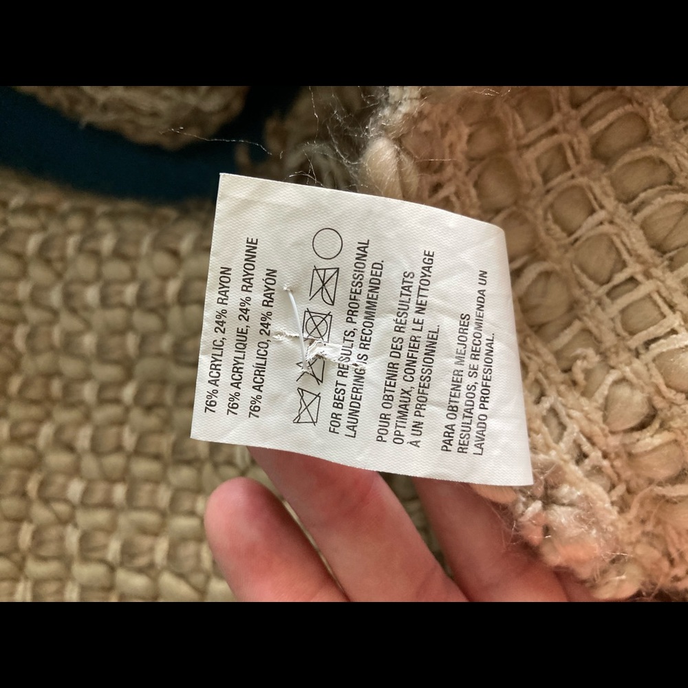 Crate and barrel Landyn Sesame throw - Picture 6 of 6